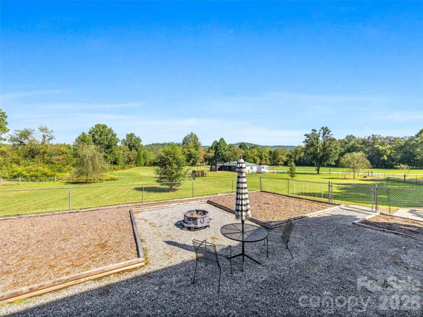 202 Morgan Drive, Penrose, NC 28766.  MLS# CAR4422581, YatesRealty ID 51178. 