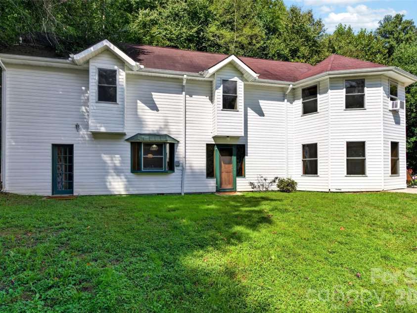267 Morning Glory Lane, Marshall, NC 28753.  MLS# CAR4424743, YatesRealty ID 51179. 