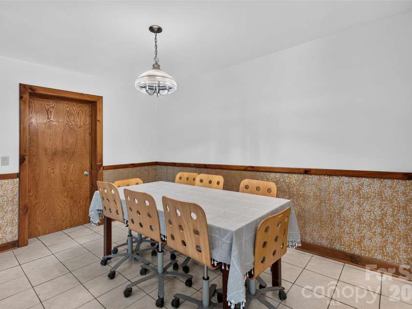 267 Morning Glory Lane, Marshall, NC 28753.  MLS# CAR4424743, YatesRealty ID 51179. 