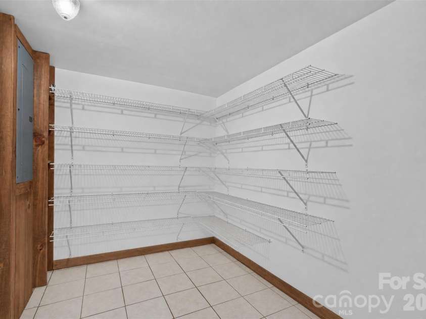 267 Morning Glory Lane, Marshall, NC 28753.  MLS# CAR4424743, YatesRealty ID 51179. 