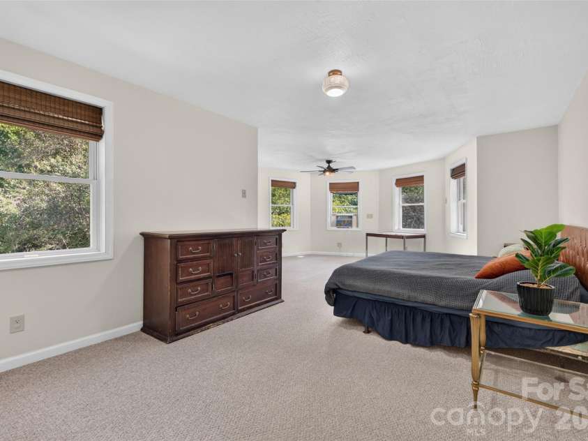 267 Morning Glory Lane, Marshall, NC 28753.  MLS# CAR4424743, YatesRealty ID 51179. 