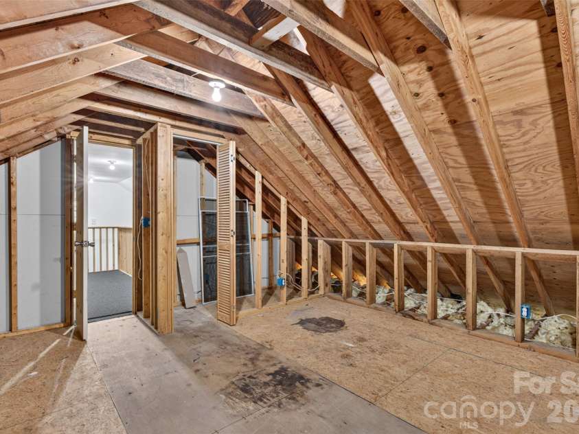 267 Morning Glory Lane, Marshall, NC 28753.  MLS# CAR4424743, YatesRealty ID 51179. 