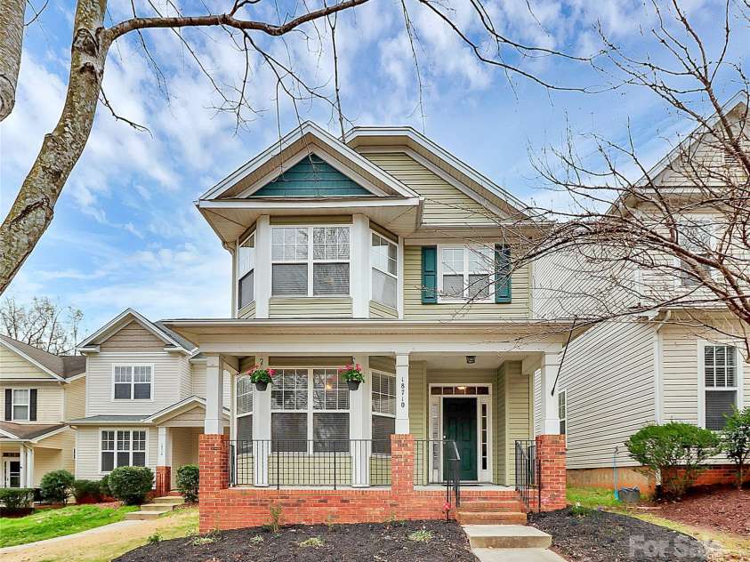 18710 Coverdale Court, Cornelius, NC 28031.  MLS# CAR4235258, YatesRealty ID 5118. Welcome to 18710 Coverdale Ct!!!