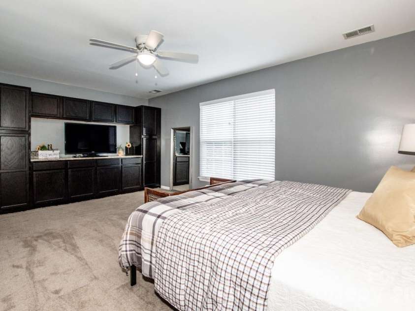 111 Comata Road, Mooresville, NC 28117.  MLS# CAR4423905, YatesRealty ID 51181. Bonus Room/Bedroom View 2 - built-ins