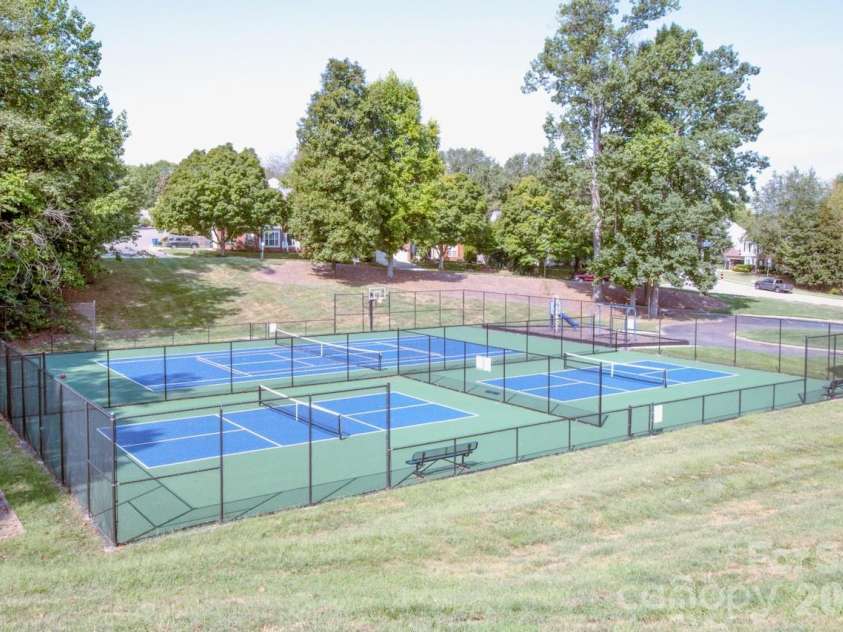 111 Comata Road, Mooresville, NC 28117.  MLS# CAR4423905, YatesRealty ID 51181. Winslow Bay Sport courts