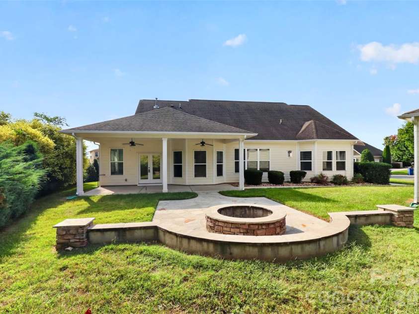 10605 Coronet Court, Harrisburg, NC 28075.  MLS# CAR4425438, YatesRealty ID 51184. 
