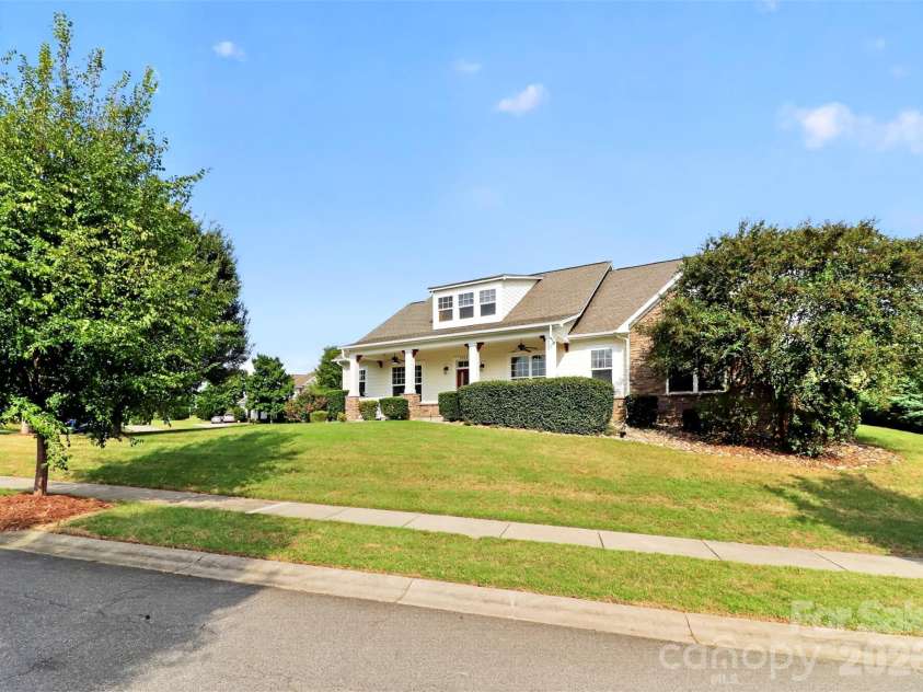 10605 Coronet Court, Harrisburg, NC 28075.  MLS# CAR4425438, YatesRealty ID 51184. 