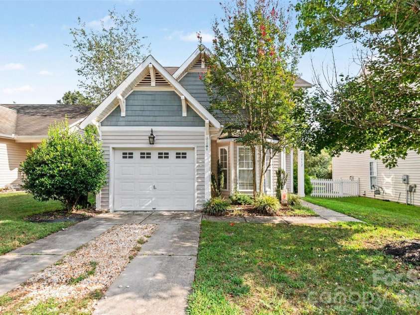 1512 Bitter Creek Drive, Charlotte, NC 28214.  MLS# CAR4424545, YatesRealty ID 51185. 
