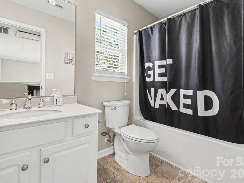 1512 Bitter Creek Drive, Charlotte, NC 28214.  MLS# CAR4424545, YatesRealty ID 51185. 
