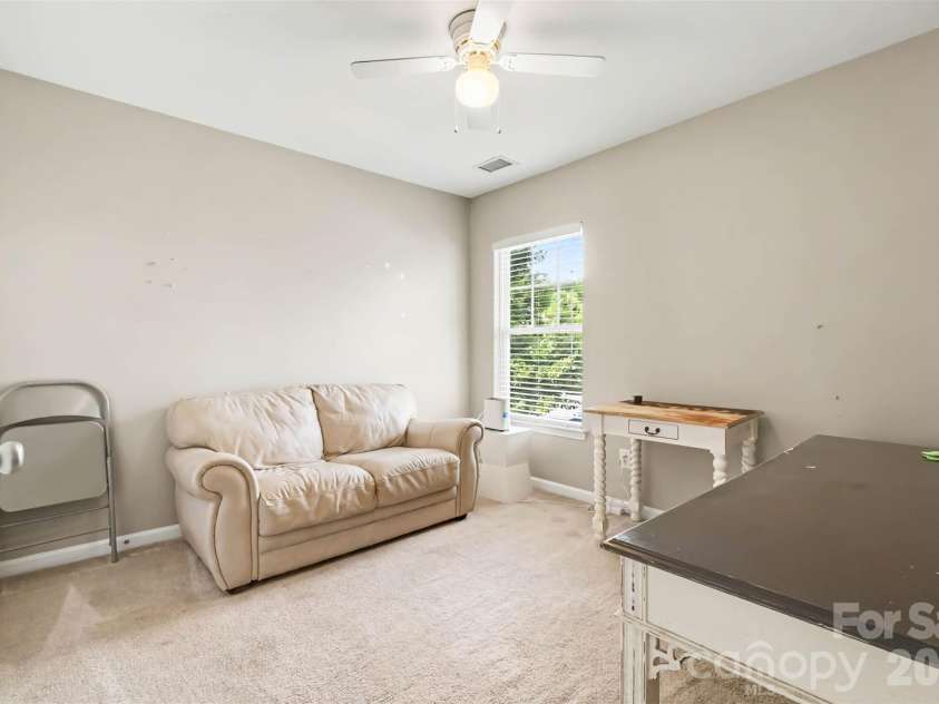 1512 Bitter Creek Drive, Charlotte, NC 28214.  MLS# CAR4424545, YatesRealty ID 51185. 