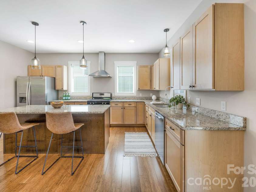 27 Hubbard Avenue, Asheville, NC 28806.  MLS# CAR4416659, YatesRealty ID 51187. Kitchen Island /Kitchen