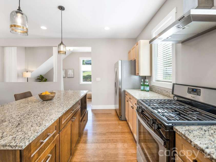 27 Hubbard Avenue, Asheville, NC 28806.  MLS# CAR4416659, YatesRealty ID 51187. Kitchen to Bonus area