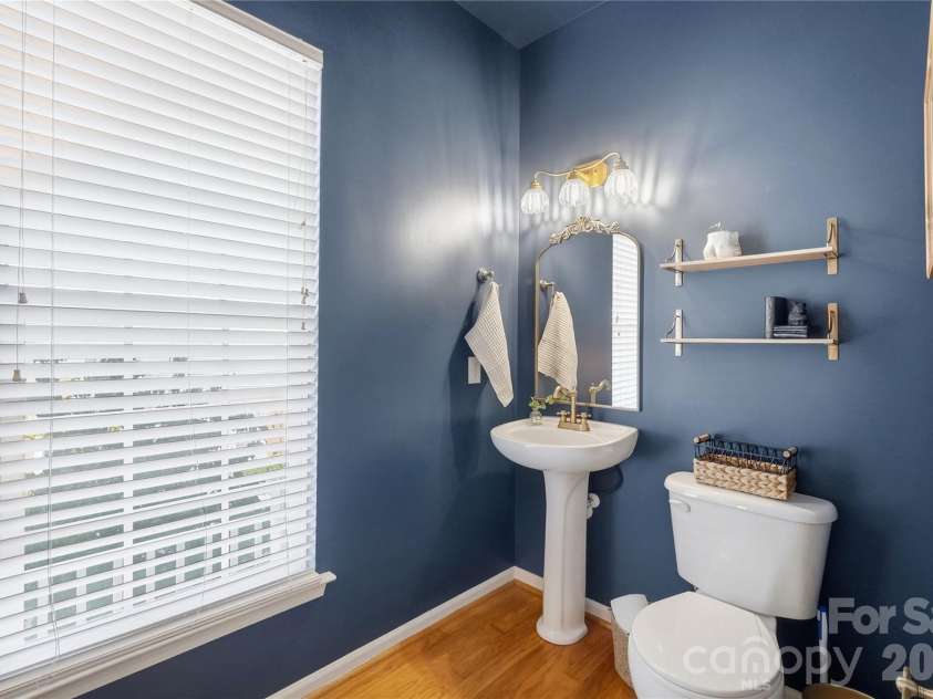 5325 Dockery Drive, Charlotte, NC 28209.  MLS# CAR4424752, YatesRealty ID 51188. 