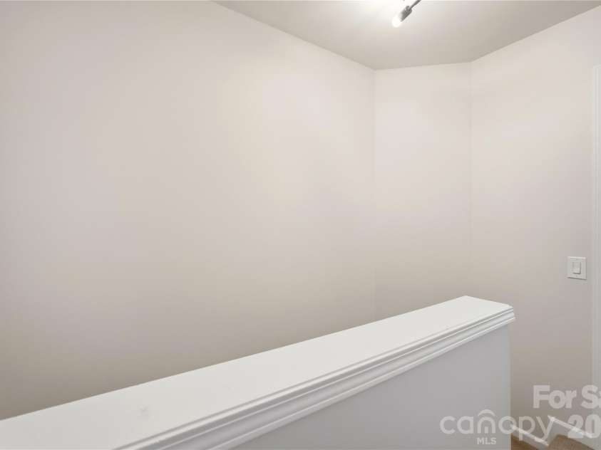 5325 Dockery Drive, Charlotte, NC 28209.  MLS# CAR4424752, YatesRealty ID 51188. 
