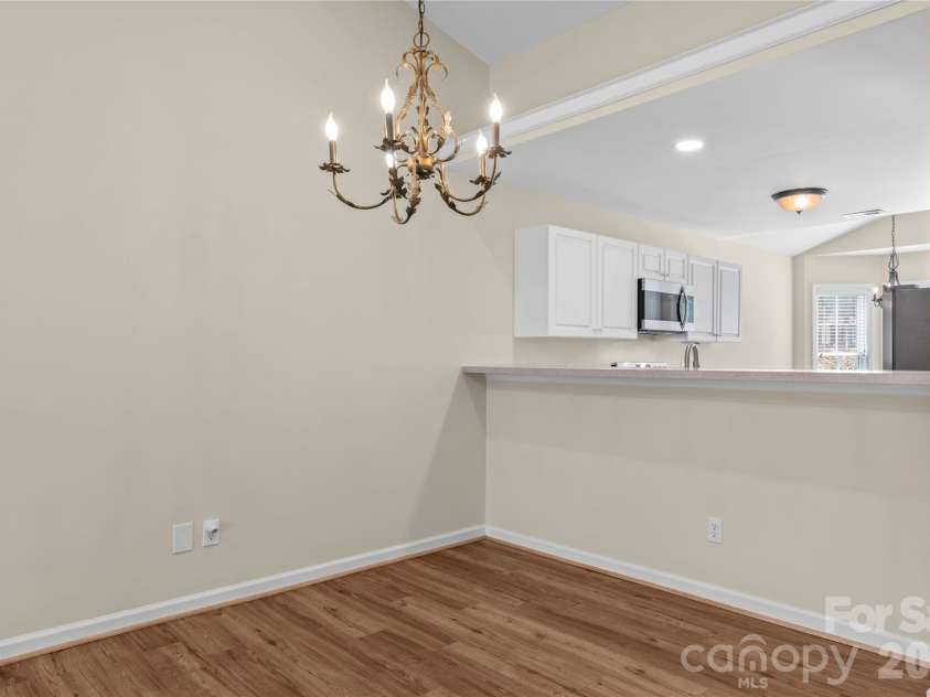 106 Miller Pointe Way, Winston Salem, NC 27106.  MLS# CAR4425145, YatesRealty ID 51189. 