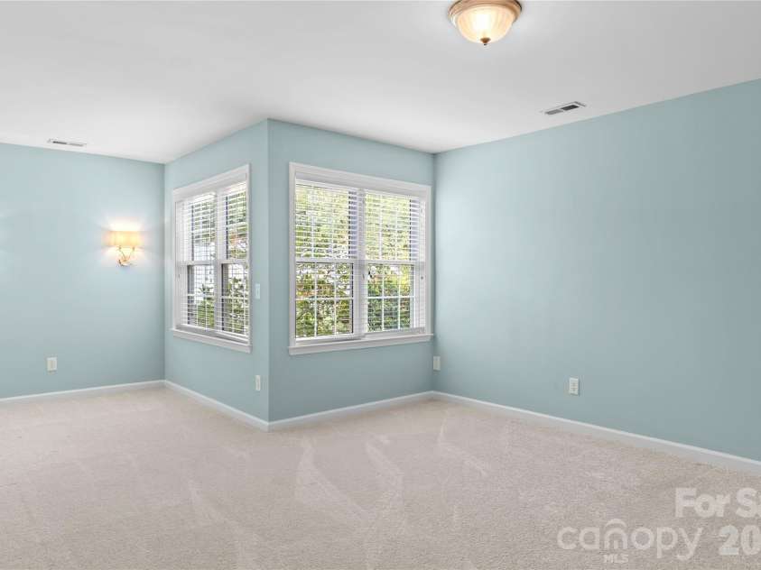 106 Miller Pointe Way, Winston Salem, NC 27106.  MLS# CAR4425145, YatesRealty ID 51189. 