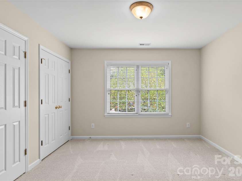 106 Miller Pointe Way, Winston Salem, NC 27106.  MLS# CAR4425145, YatesRealty ID 51189. 