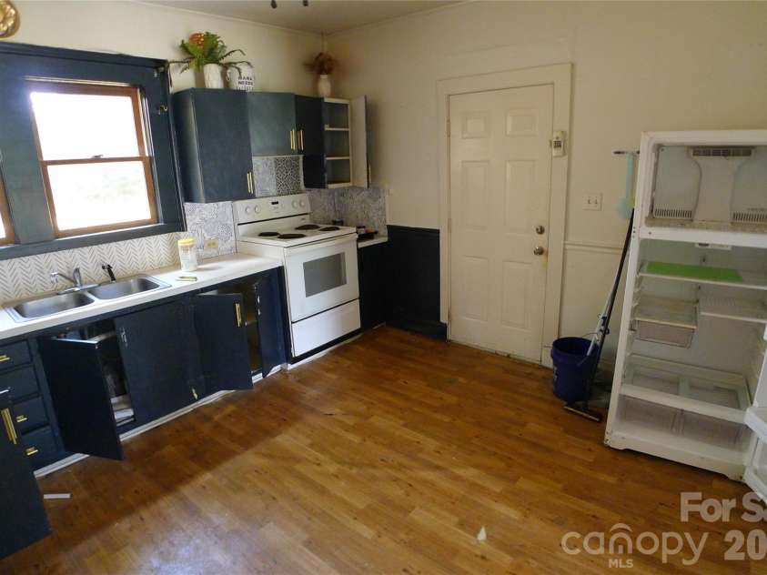 161 Center Street, Cooleemee, NC 27014.  MLS# CAR4425308, YatesRealty ID 51193. 