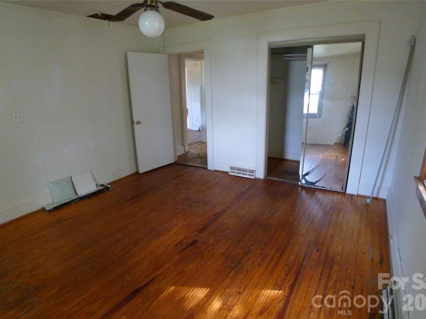 161 Center Street, Cooleemee, NC 27014.  MLS# CAR4425308, YatesRealty ID 51193. 