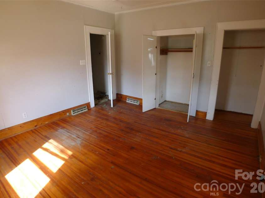 161 Center Street, Cooleemee, NC 27014.  MLS# CAR4425308, YatesRealty ID 51193. 