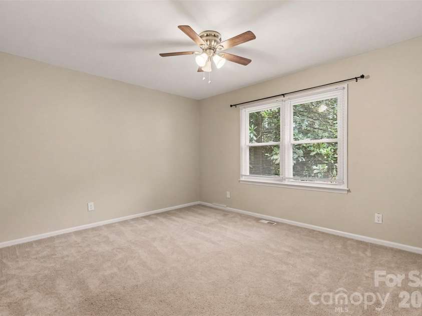 248 Hillcrest Avenue, Rock Hill, SC 29732.  MLS# CAR4425348, YatesRealty ID 51194. 