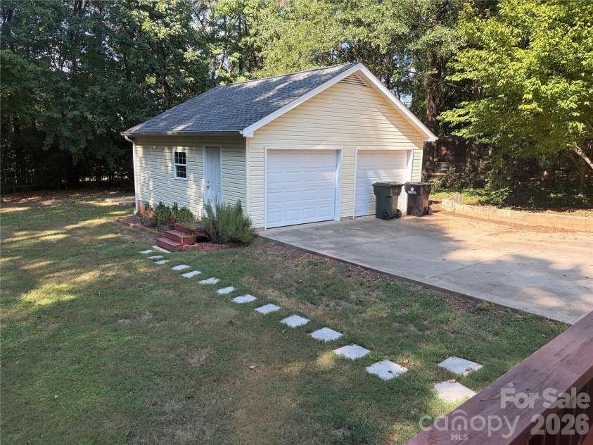 248 Hillcrest Avenue, Rock Hill, SC 29732.  MLS# CAR4425348, YatesRealty ID 51194. 