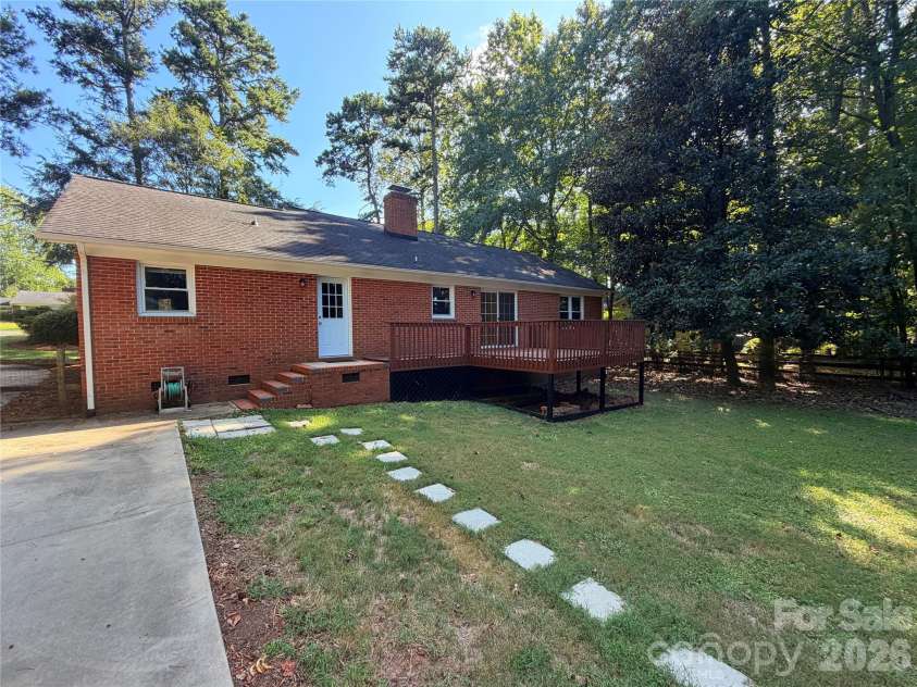 248 Hillcrest Avenue, Rock Hill, SC 29732.  MLS# CAR4425348, YatesRealty ID 51194. 
