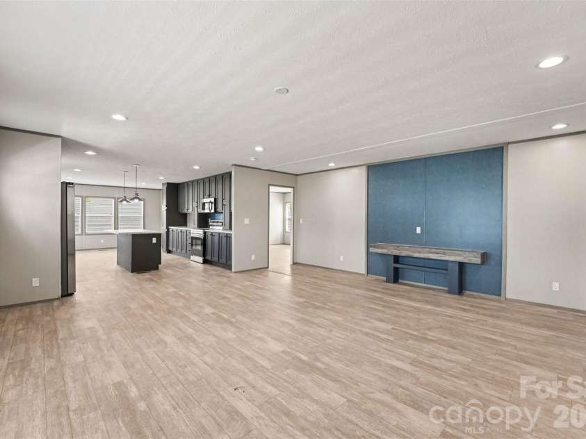 807 EagleView Lane, Lawndale, NC 28090.  MLS# CAR4424915, YatesRealty ID 51195. 