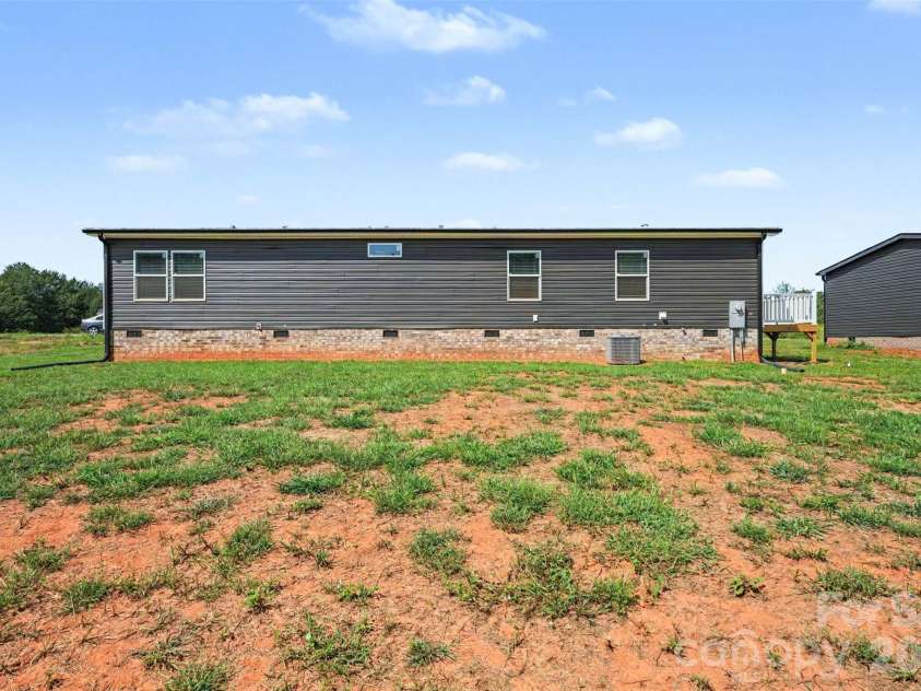 807 EagleView Lane, Lawndale, NC 28090.  MLS# CAR4424915, YatesRealty ID 51195. 