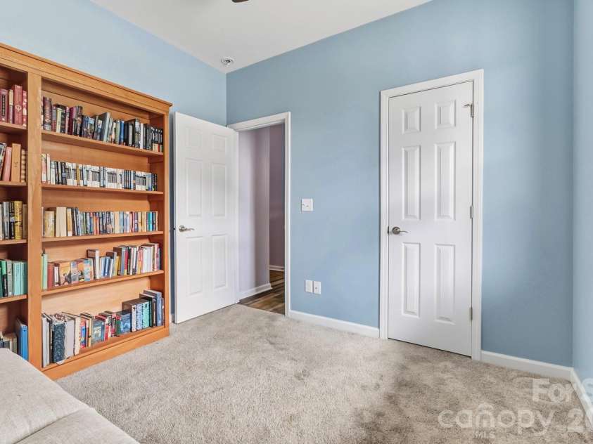 91 Cardwell Lane, Fletcher, NC 28732.  MLS# CAR4425132, YatesRealty ID 51196. 