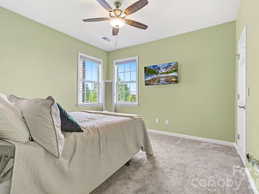 91 Cardwell Lane, Fletcher, NC 28732.  MLS# CAR4425132, YatesRealty ID 51196. 