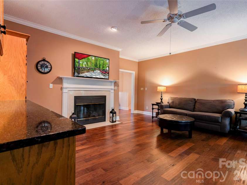 1808 Arbor Way Drive, Shelby, NC 28150.  MLS# CAR4425151, YatesRealty ID 51197. Family Room