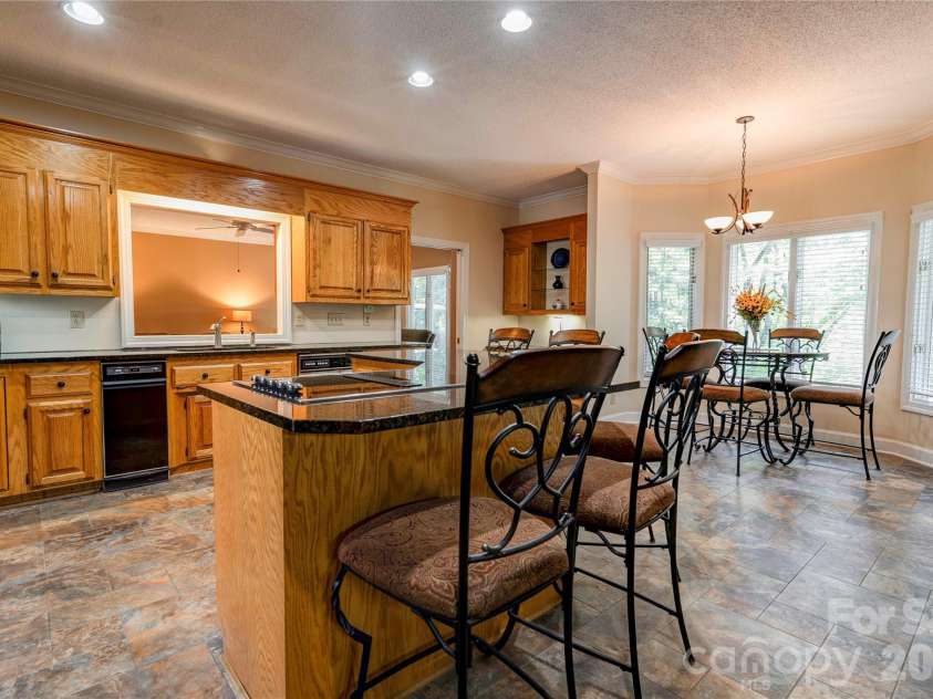 1808 Arbor Way Drive, Shelby, NC 28150.  MLS# CAR4425151, YatesRealty ID 51197. Kitchen