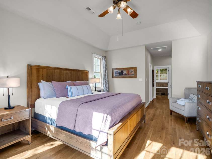 224 Highland Heights, Lake Lure, NC 28746.  MLS# CAR4423316, YatesRealty ID 51198. 