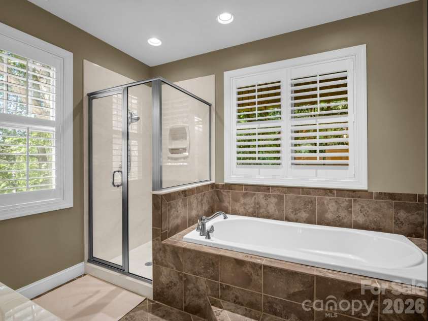224 Highland Heights, Lake Lure, NC 28746.  MLS# CAR4423316, YatesRealty ID 51198. 