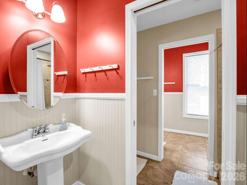 224 Highland Heights, Lake Lure, NC 28746.  MLS# CAR4423316, YatesRealty ID 51198. 