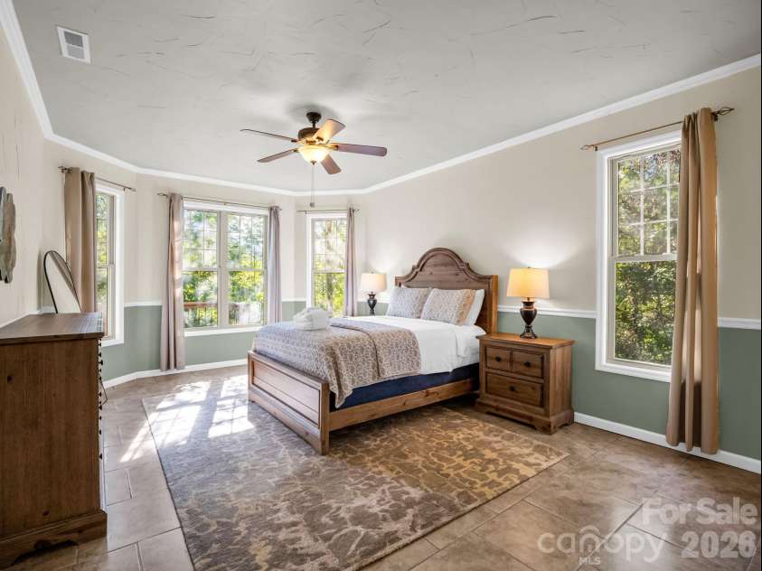 224 Highland Heights, Lake Lure, NC 28746.  MLS# CAR4423316, YatesRealty ID 51198. 