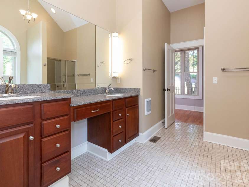 5 Meadowbrook Lane, Weaverville, NC 28787.  MLS# CAR4425213, YatesRealty ID 51199. Primary Bathroom