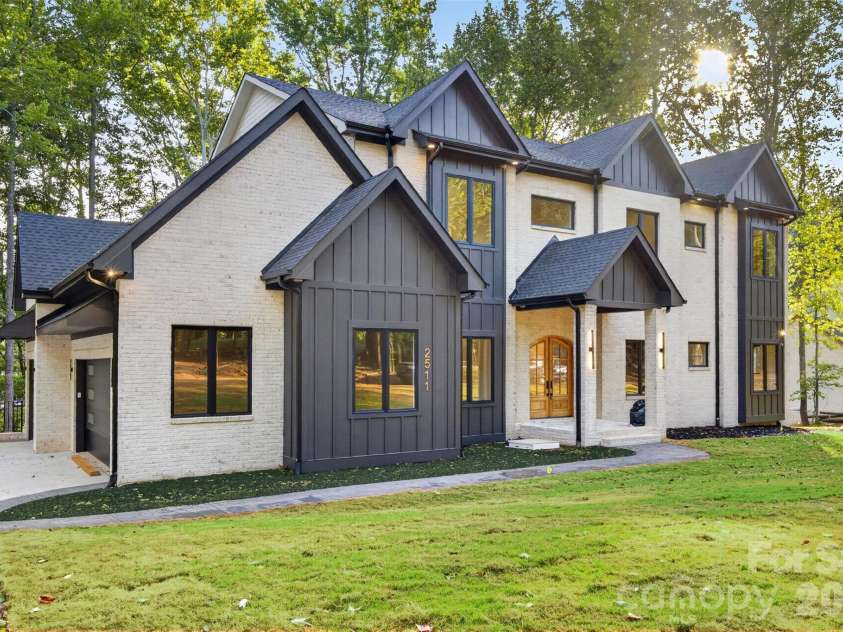 1003 Cane Manor Court, Waxhaw, NC 28173.  MLS# CAR4319462, YatesRealty ID 512. 