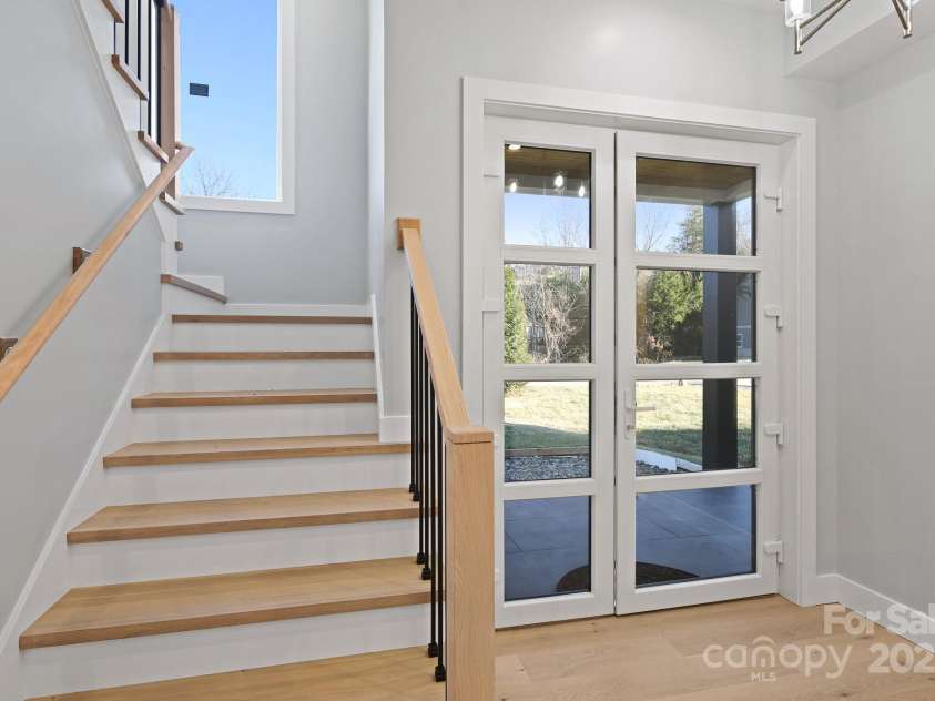 9 Azure Sage Way, Asheville, NC 28806.  MLS# CAR4212692, YatesRealty ID 512. 