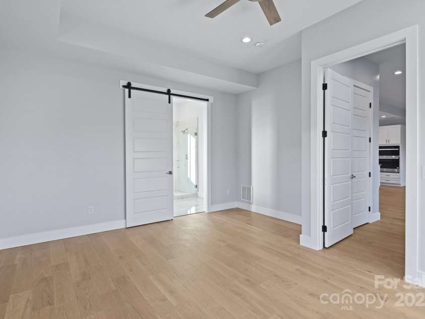 9 Azure Sage Way, Asheville, NC 28806.  MLS# CAR4212692, YatesRealty ID 512. 