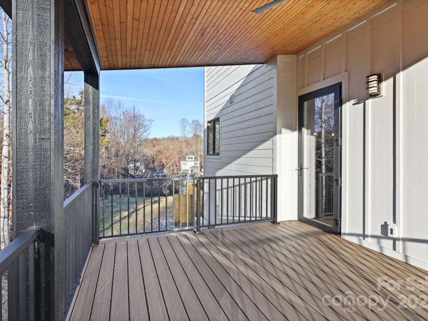 9 Azure Sage Way, Asheville, NC 28806.  MLS# CAR4212692, YatesRealty ID 512. 