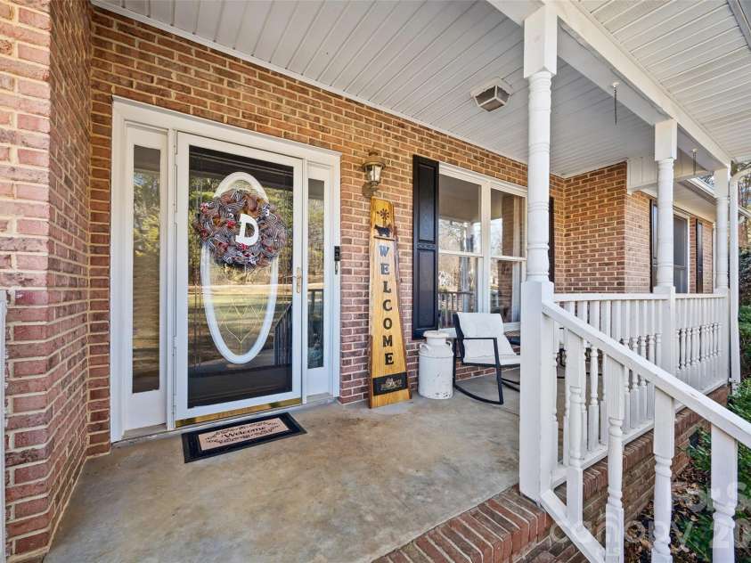 3470 Victorian Hills Drive, Richburg, SC 29729.  MLS# CAR4425576, YatesRealty ID 51203. 