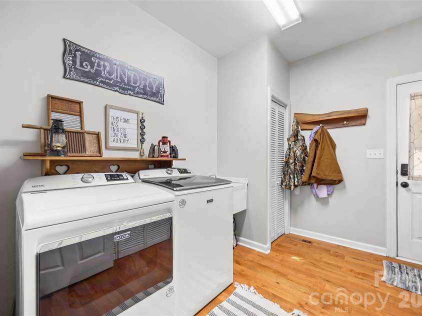 3470 Victorian Hills Drive, Richburg, SC 29729.  MLS# CAR4425576, YatesRealty ID 51203. 
