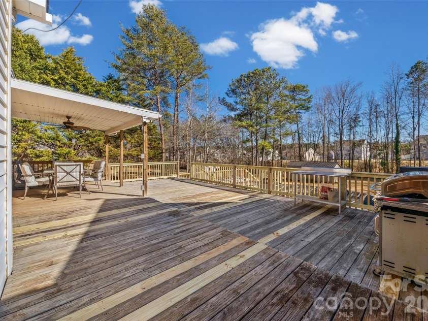 3470 Victorian Hills Drive, Richburg, SC 29729.  MLS# CAR4425576, YatesRealty ID 51203. 