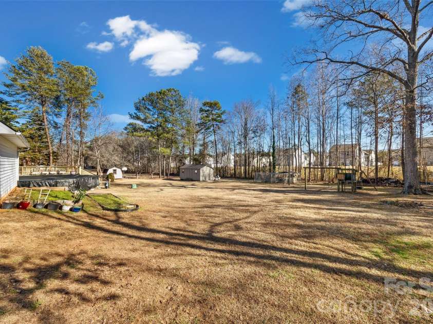3470 Victorian Hills Drive, Richburg, SC 29729.  MLS# CAR4425576, YatesRealty ID 51203. 