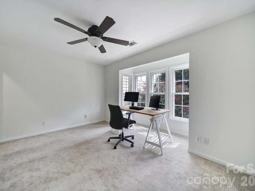 3208 Selwyn Farms Lane, Charlotte, NC 28209.  MLS# CAR4420524, YatesRealty ID 51206. 