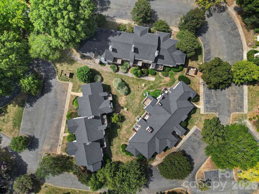 3208 Selwyn Farms Lane, Charlotte, NC 28209.  MLS# CAR4420524, YatesRealty ID 51206. 