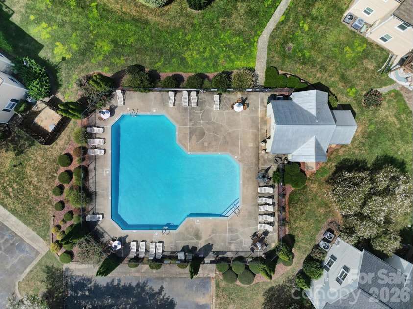 3208 Selwyn Farms Lane, Charlotte, NC 28209.  MLS# CAR4420524, YatesRealty ID 51206. 