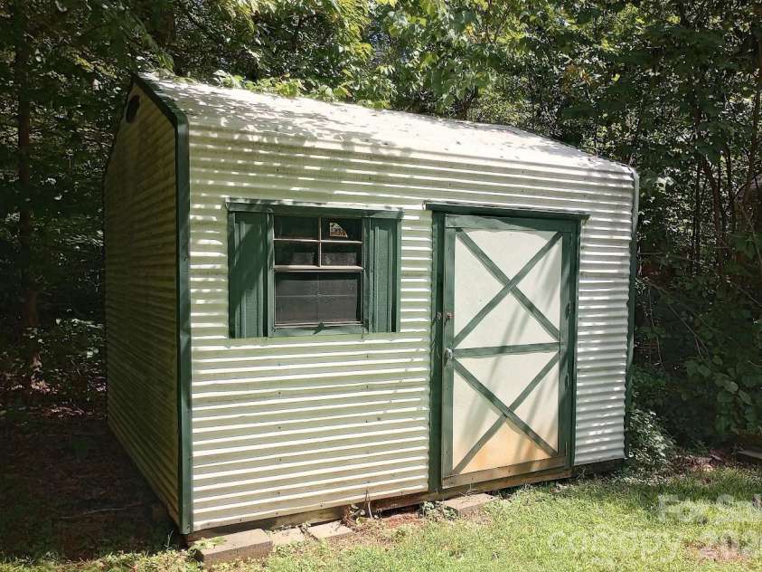 9575 Old Concord Road, China Grove, NC 28023.  MLS# CAR4425535, YatesRealty ID 51209. 